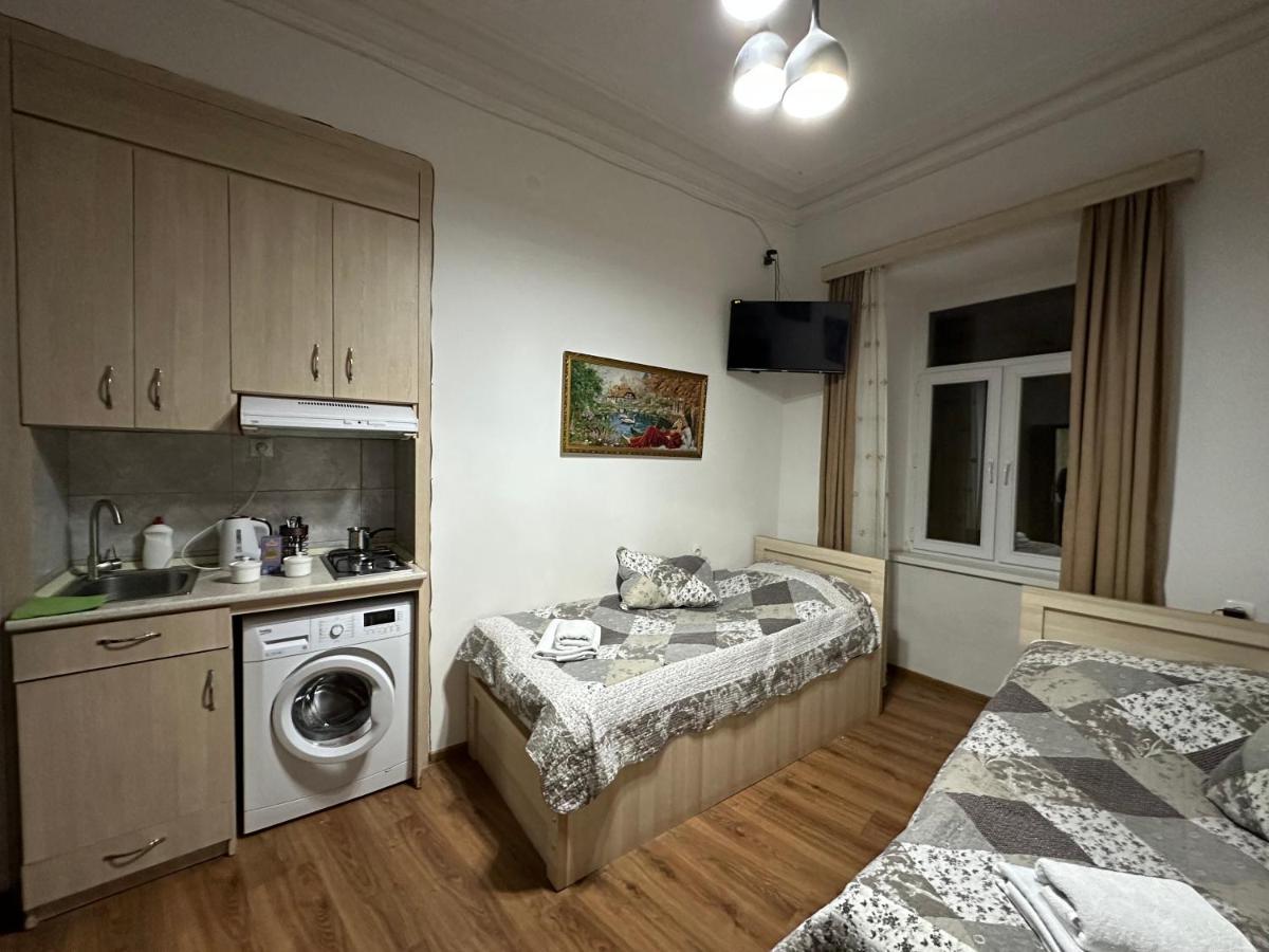 Leselidze Guest House Tbilissi Extérieur photo